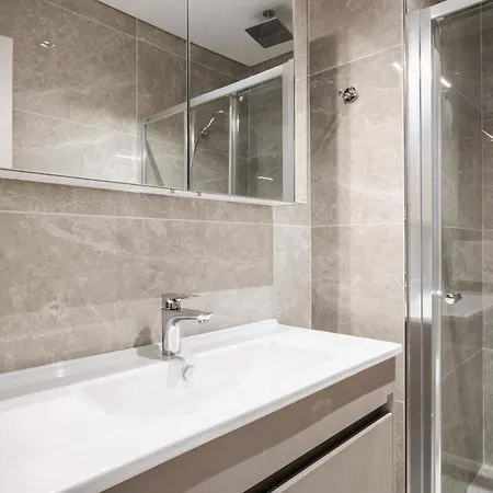 As Maslak By Newinn Apartment