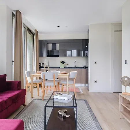 As Maslak By Newinn Apartment